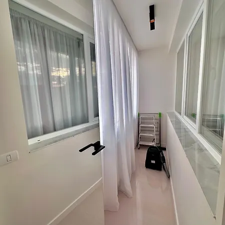 Apartment Topspace2 Bucharest